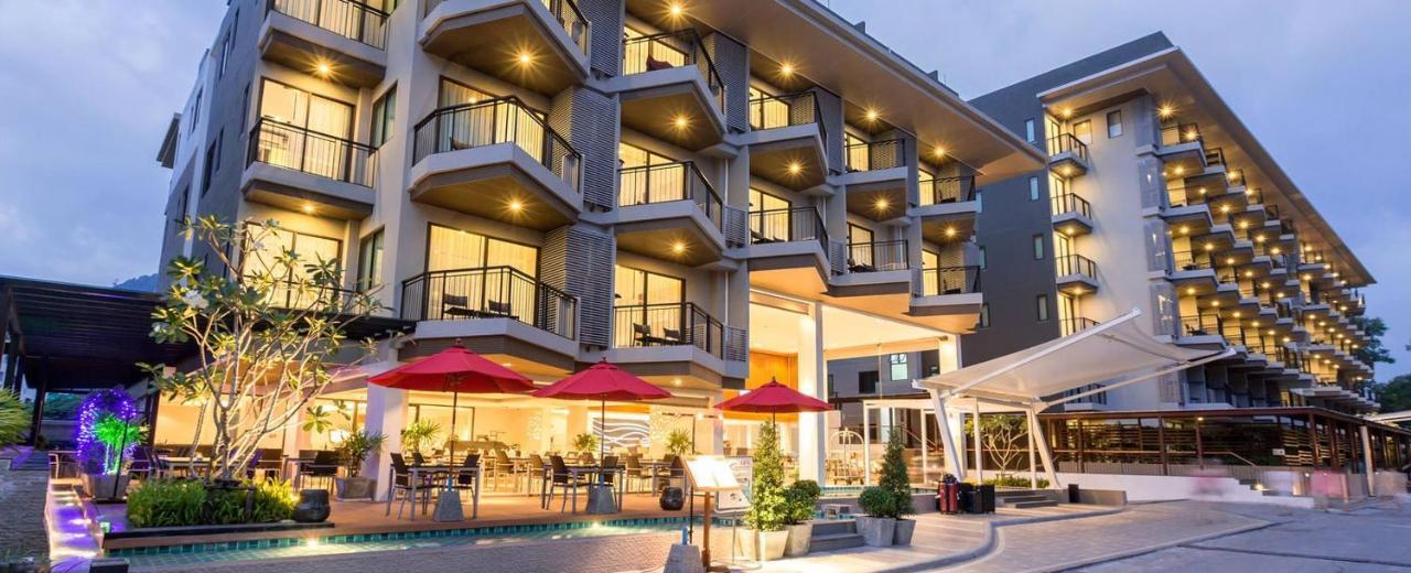 Patong Beachfront 2 Mins Walk To Whitebeach Gasthof 3*